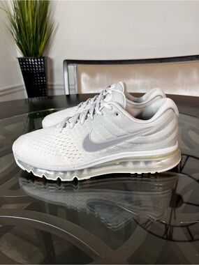 Nike Air Max 2022 Pure Platinum-Wolf Grey-White Sz 11
